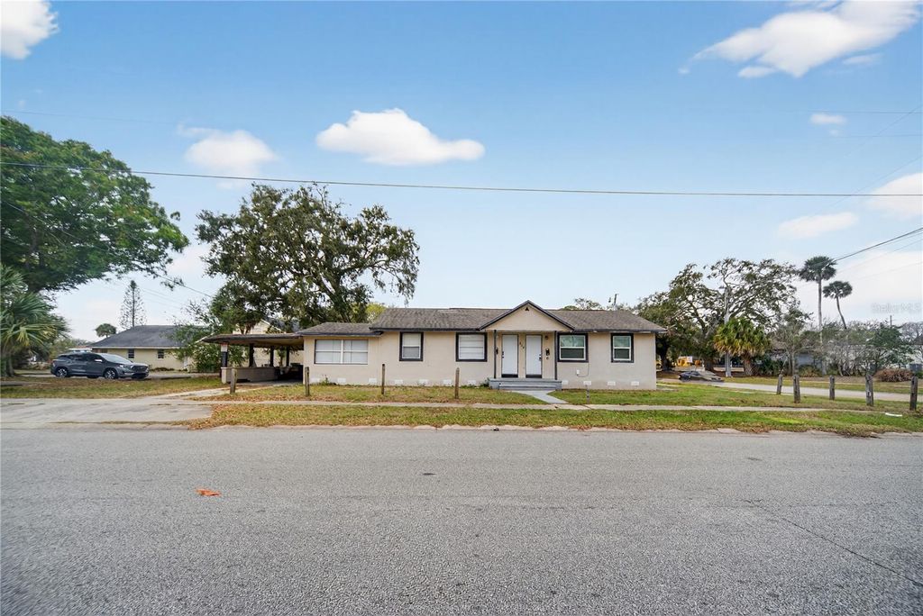 Photo of 514 S Grannis Avenue, Titusville, FL 32796 (MLS # O6387826)