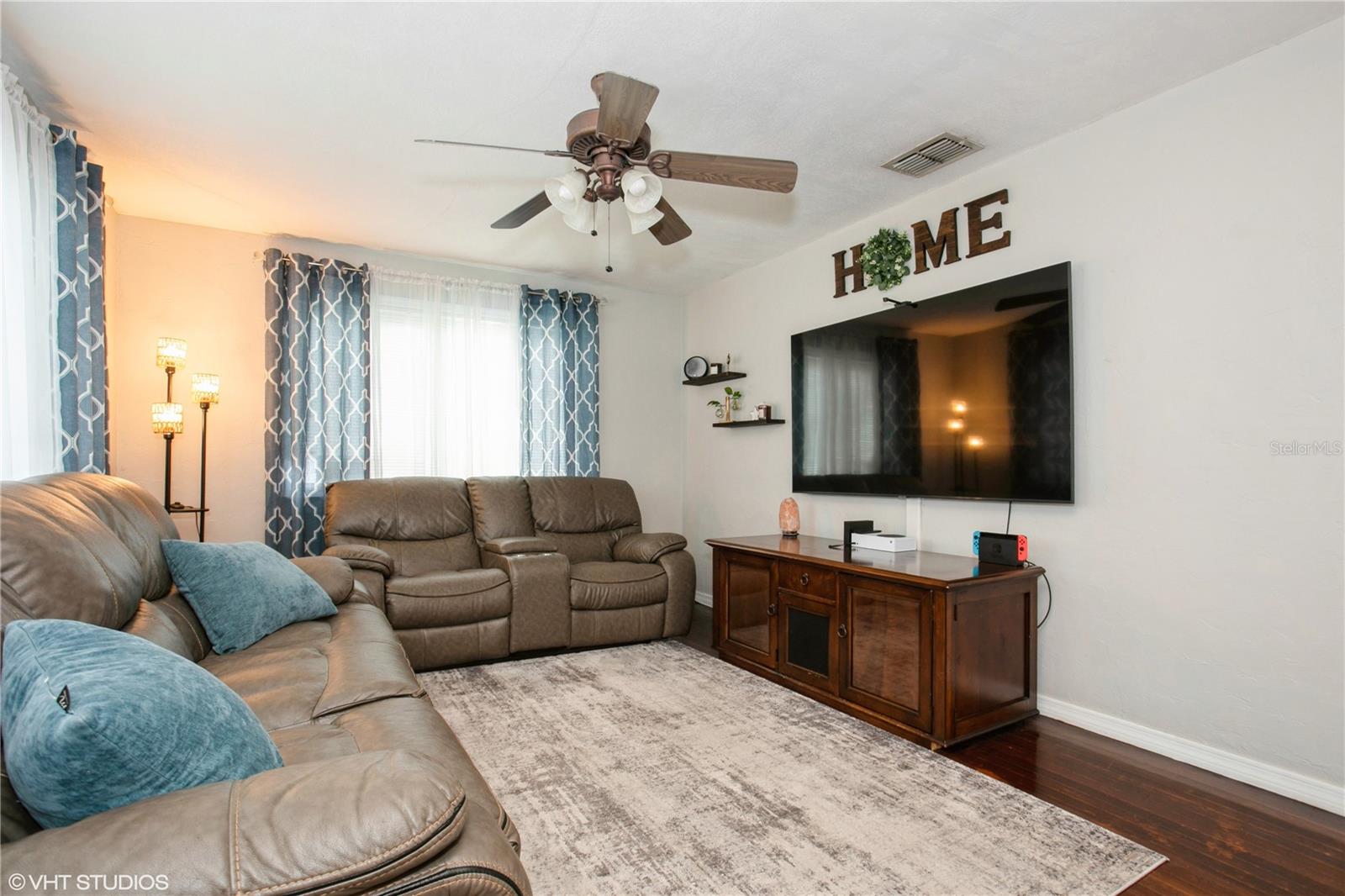 1813 5TH STREET W
