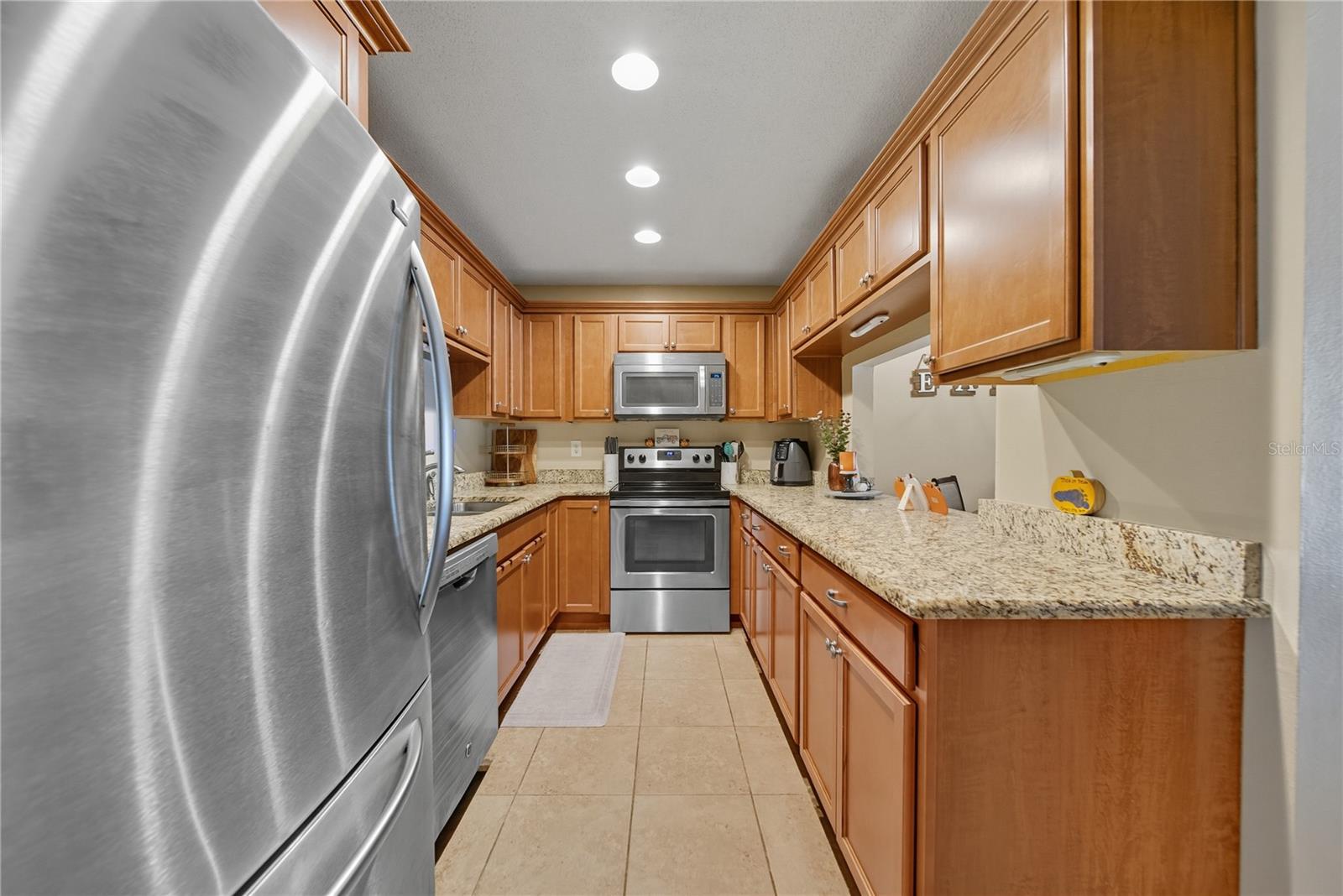 PINE RIDGE AT LAKE TARPON VILLAGE - Residential