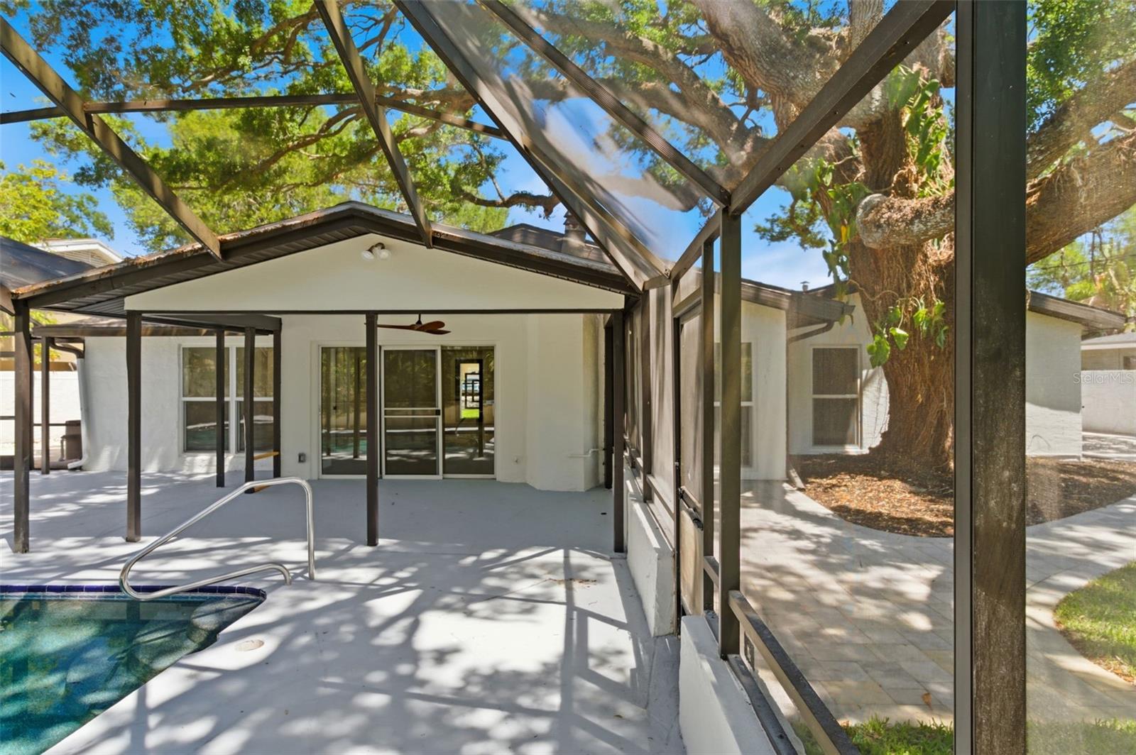 PARQUE NARVAEZ - Residential