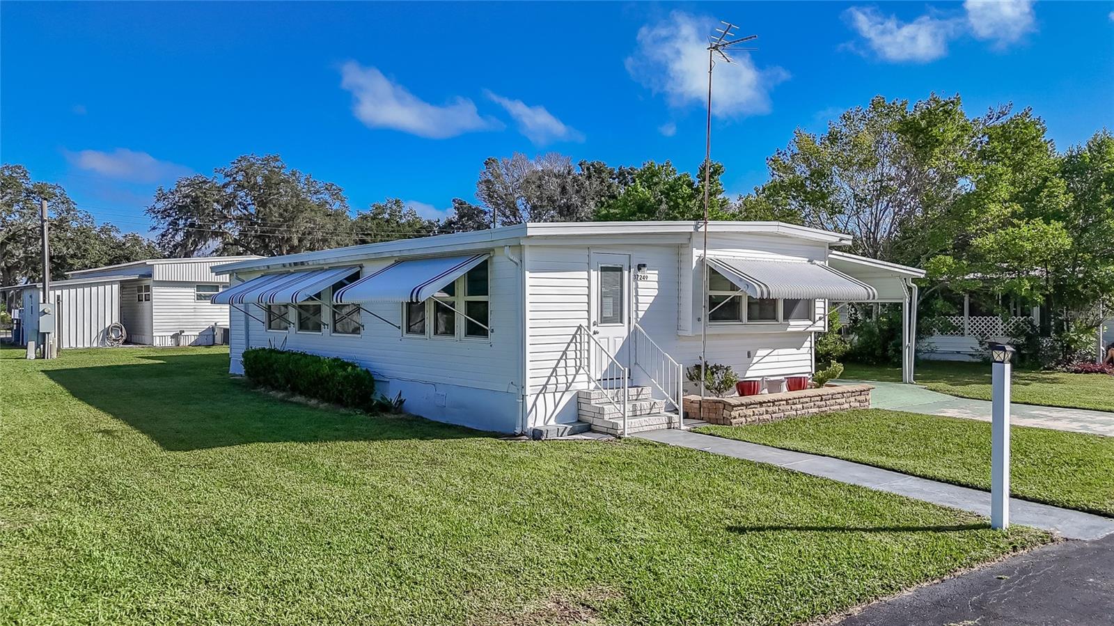 TROPICAL MOBILE PARK - Residential
