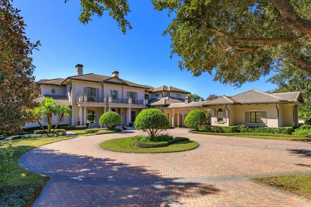 Photo of 5192 Vardon Drive, Windermere, FL 34786 (MLS # O6441344)
