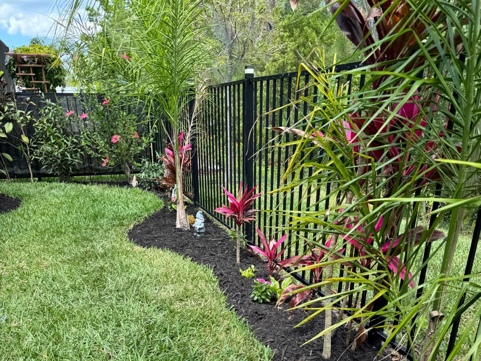 GABLES/TOWN CENTER - Residential