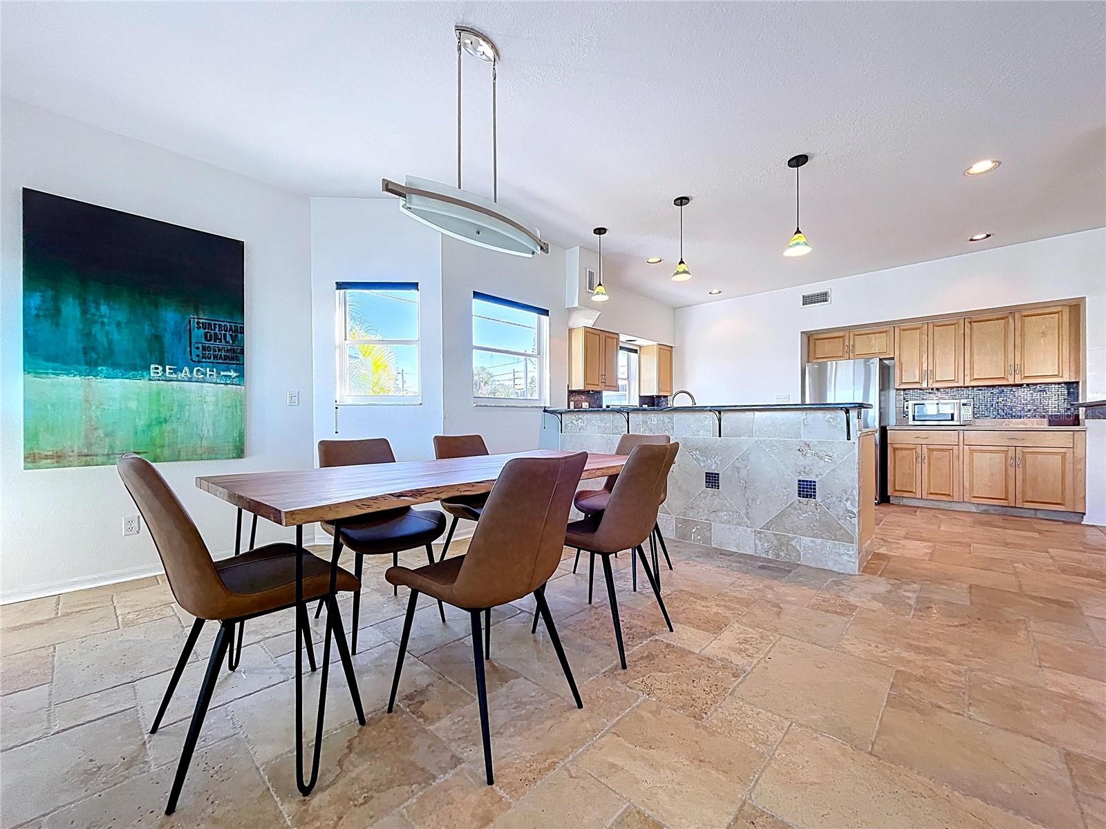 SUNSET LANDINGS - Residential