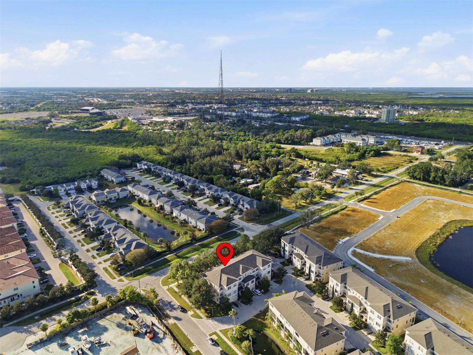 VENETIAN HARBOR - Residential