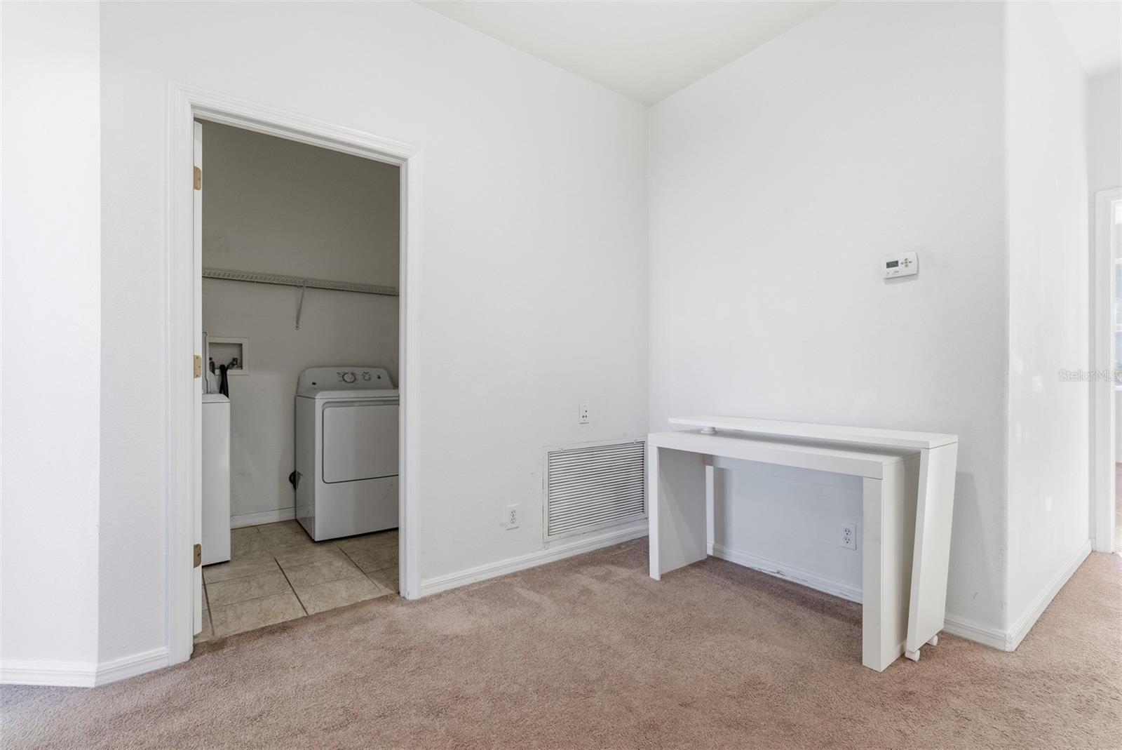 VENETIAN HARBOR - Residential