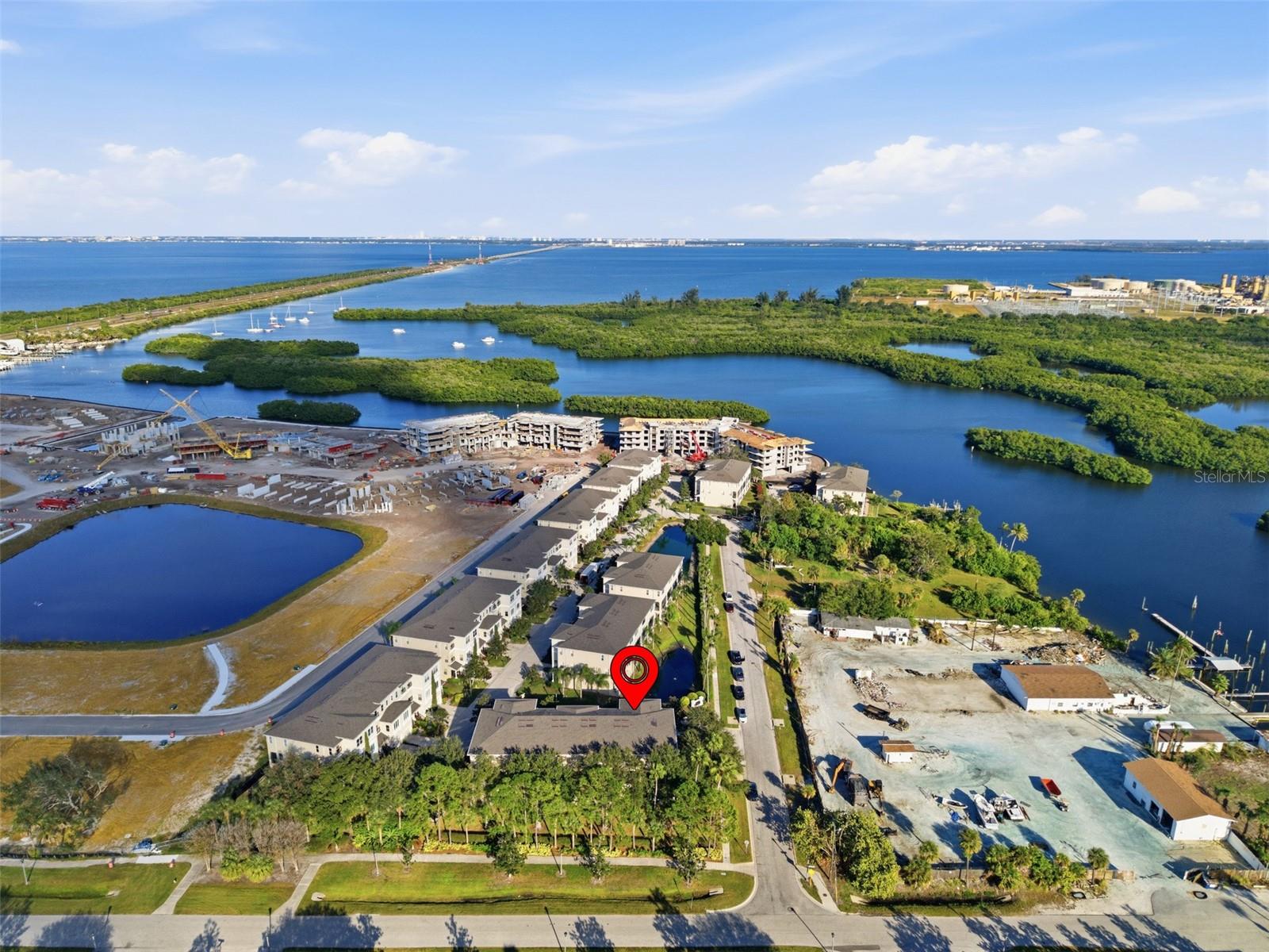 VENETIAN HARBOR - Residential