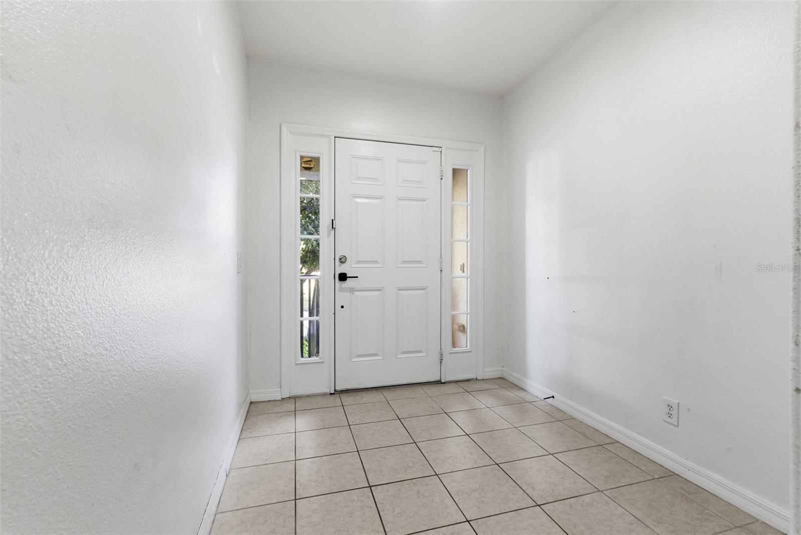 VENETIAN HARBOR - Residential