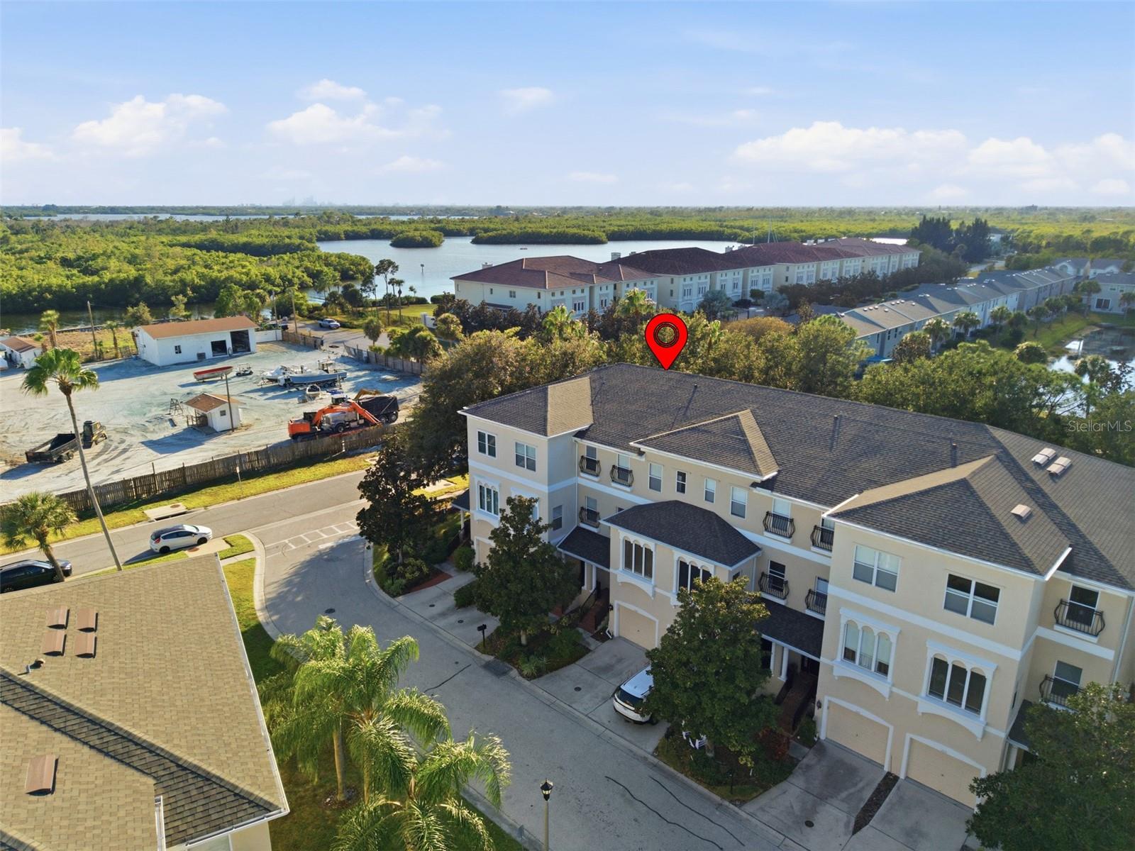 VENETIAN HARBOR - Residential