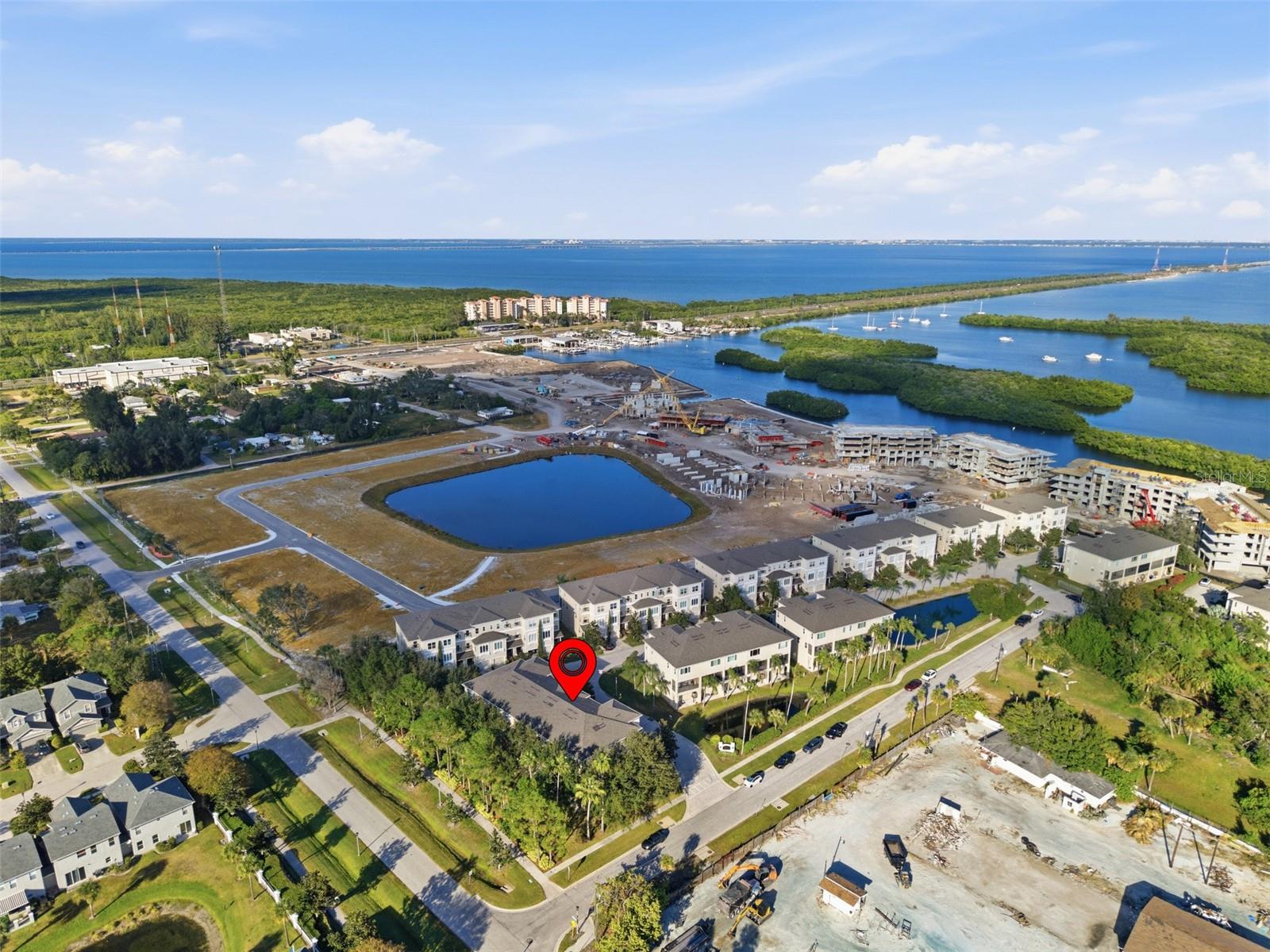 VENETIAN HARBOR - Residential