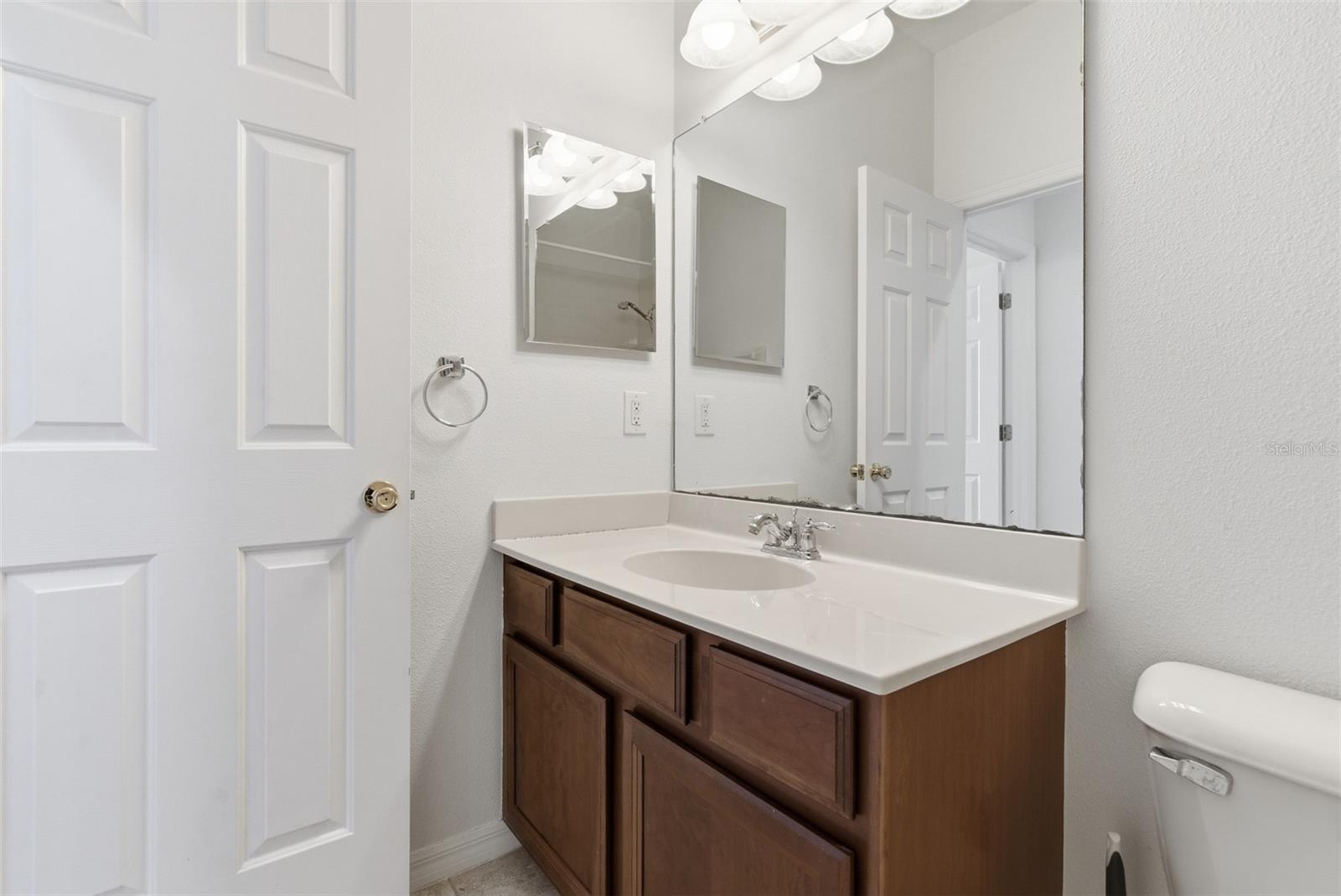 VENETIAN HARBOR - Residential