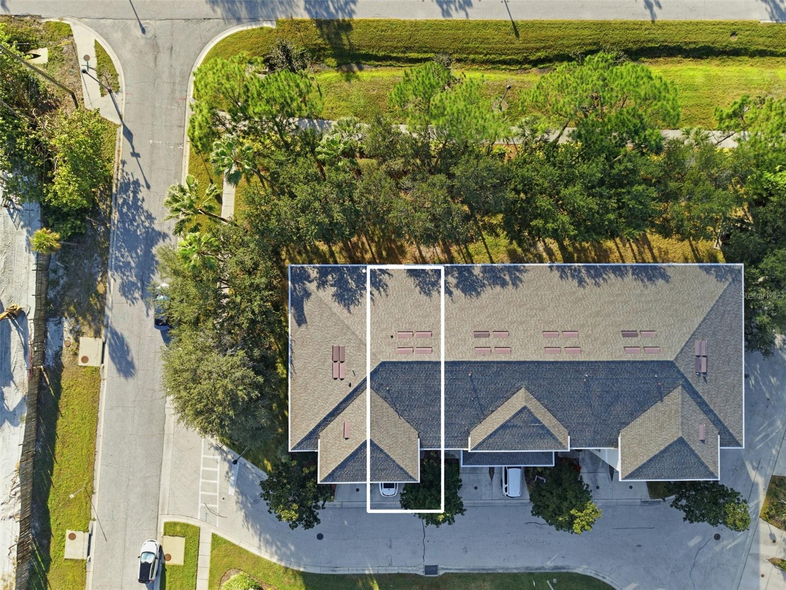 VENETIAN HARBOR - Residential