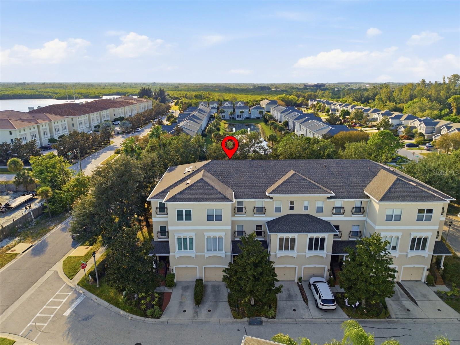 VENETIAN HARBOR - Residential