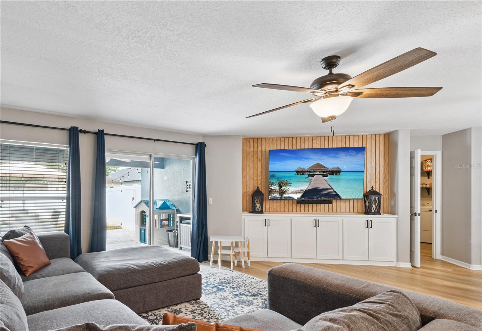 13736 PHOENIX DRIVE
