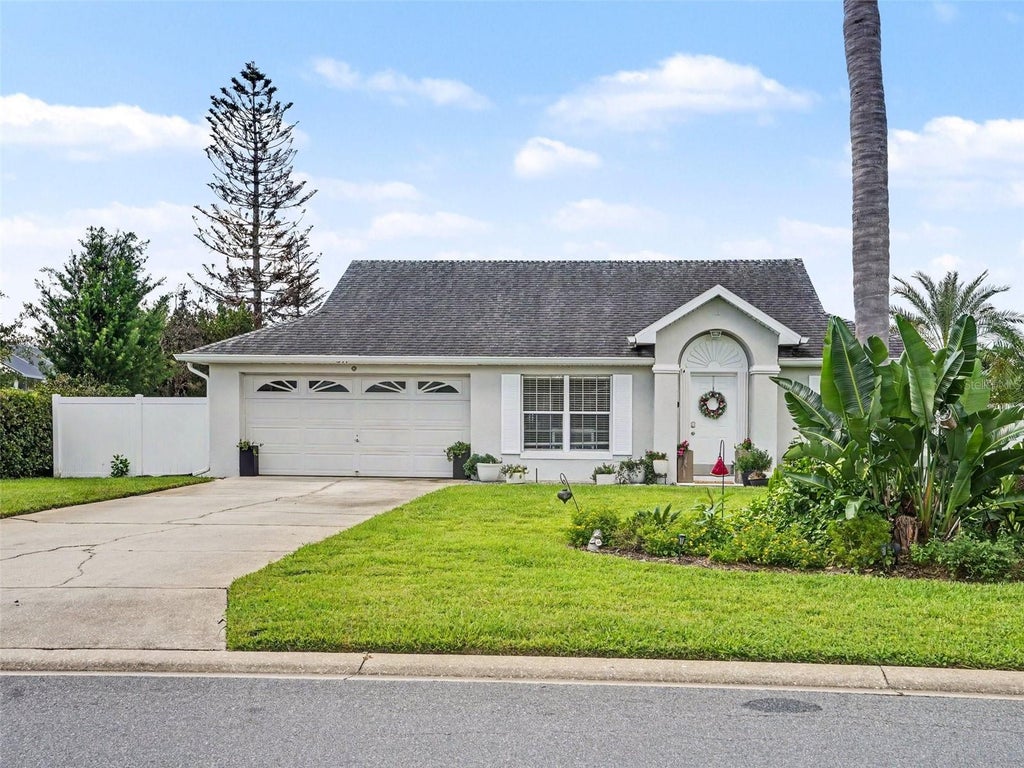Photo of 511 Hanging Moss Road, Davenport, FL 33837 (MLS # TB8545069)