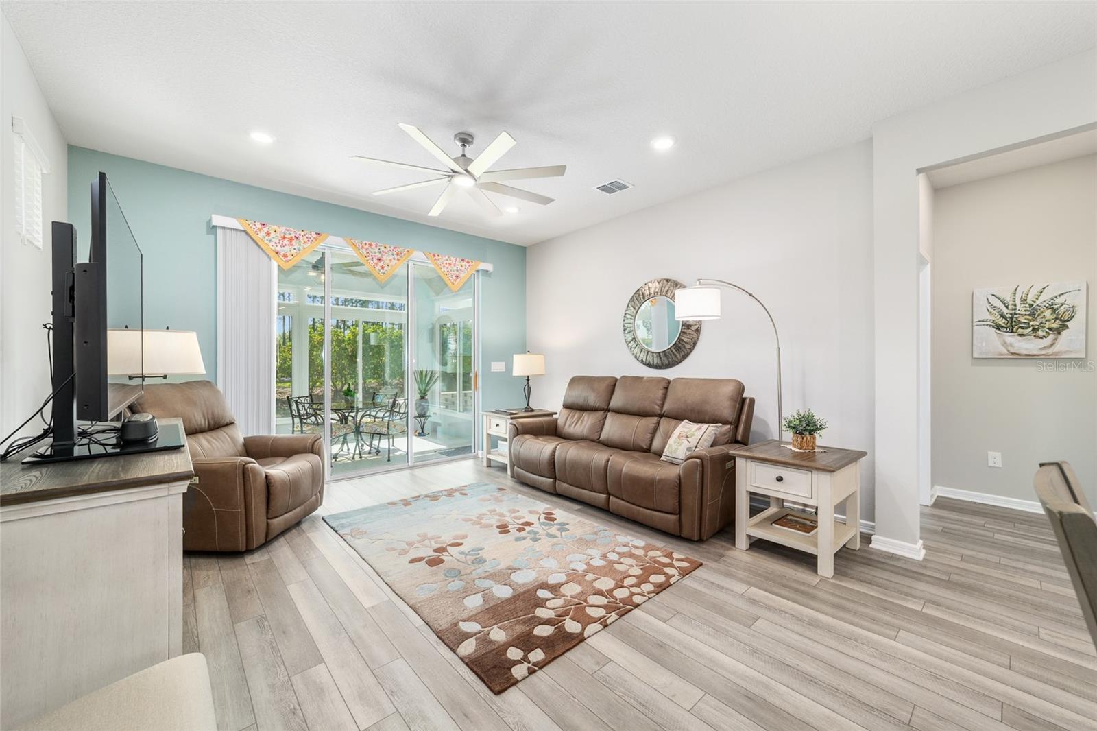 STONE CREEK - Residential