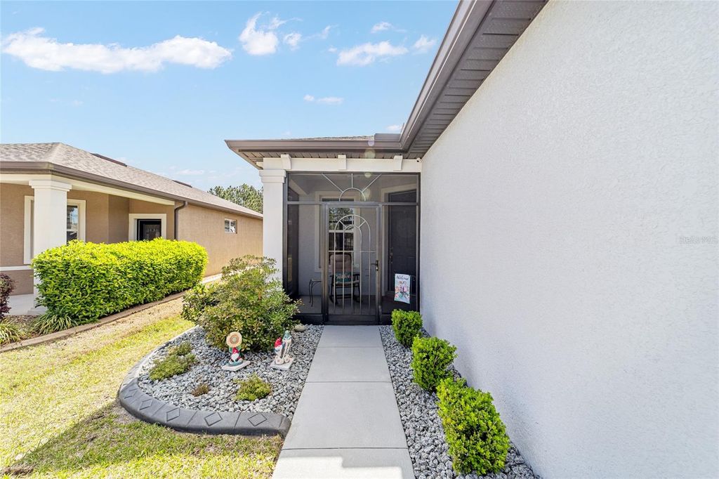 Photo of 5886 SW 93rd Circle, Ocala, FL 34481 (MLS # OM722216)