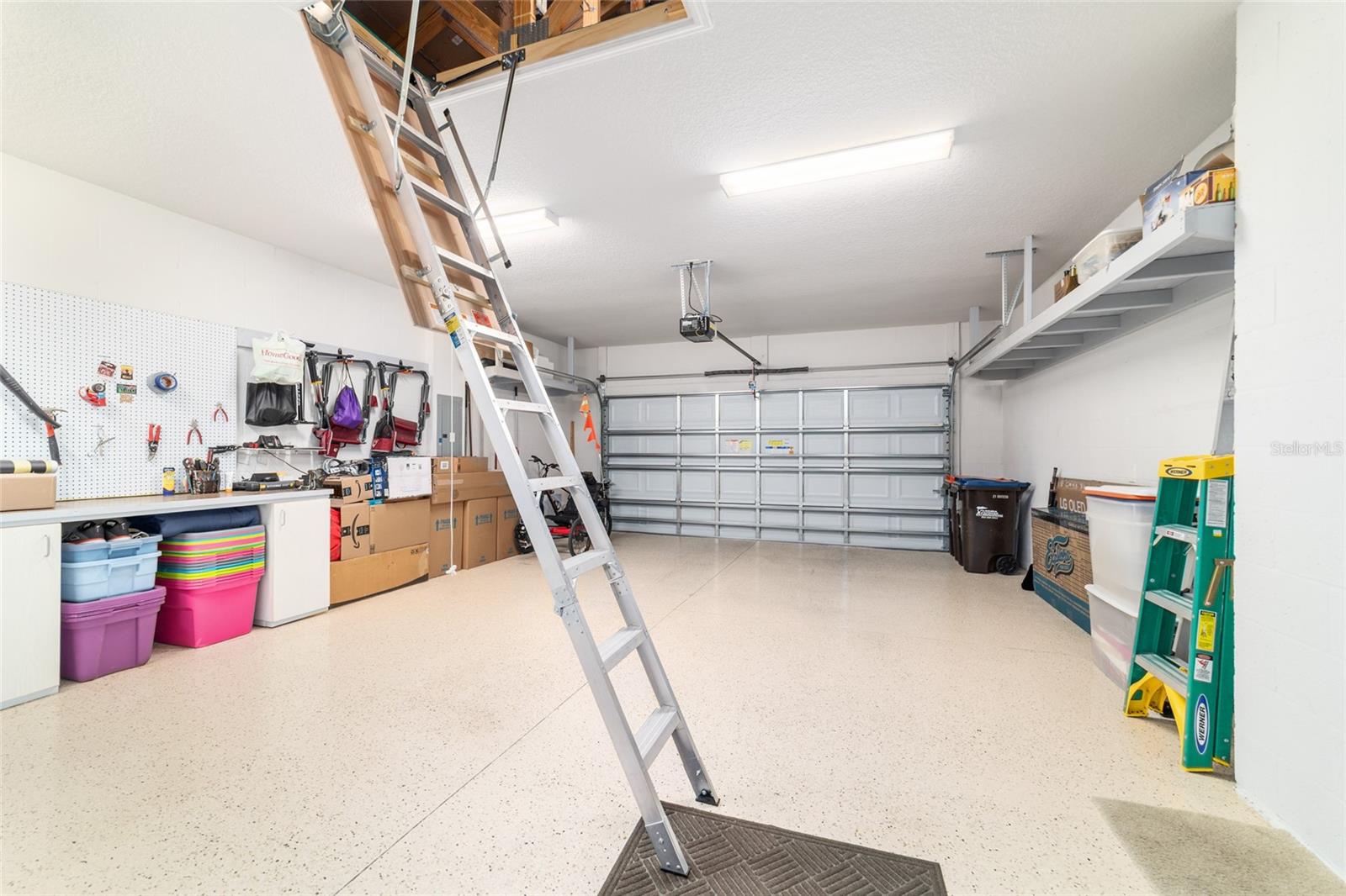 STONE CREEK - Residential