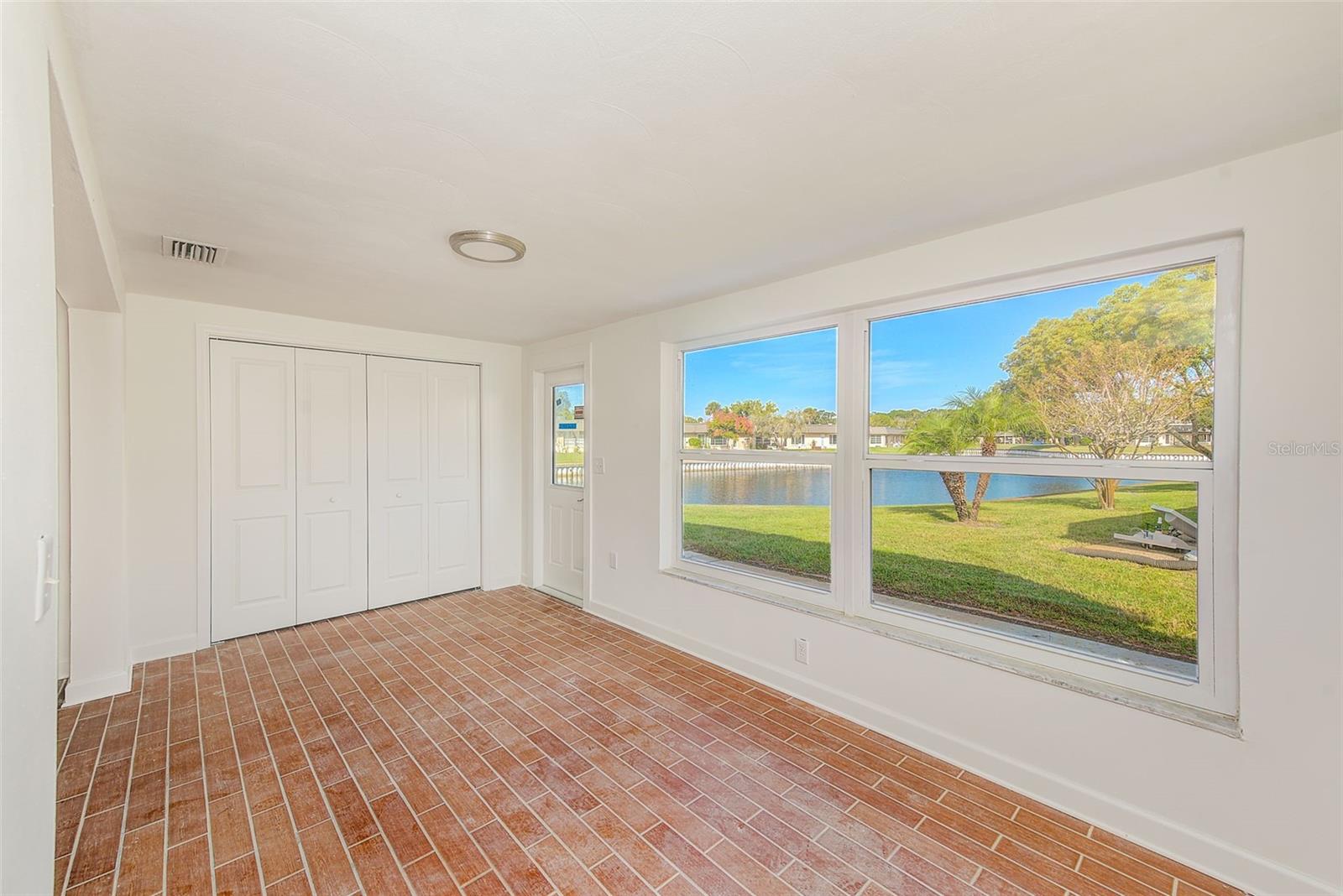 GARDENS BEACON SQUARE - Residential