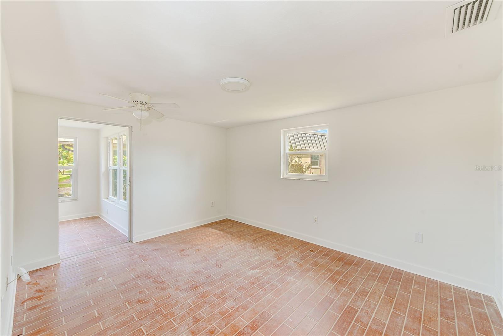 GARDENS BEACON SQUARE - Residential