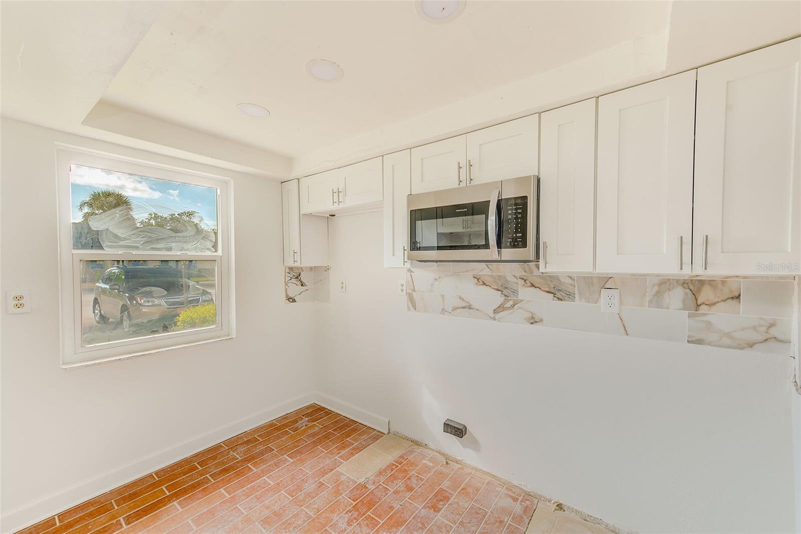 GARDENS BEACON SQUARE - Residential