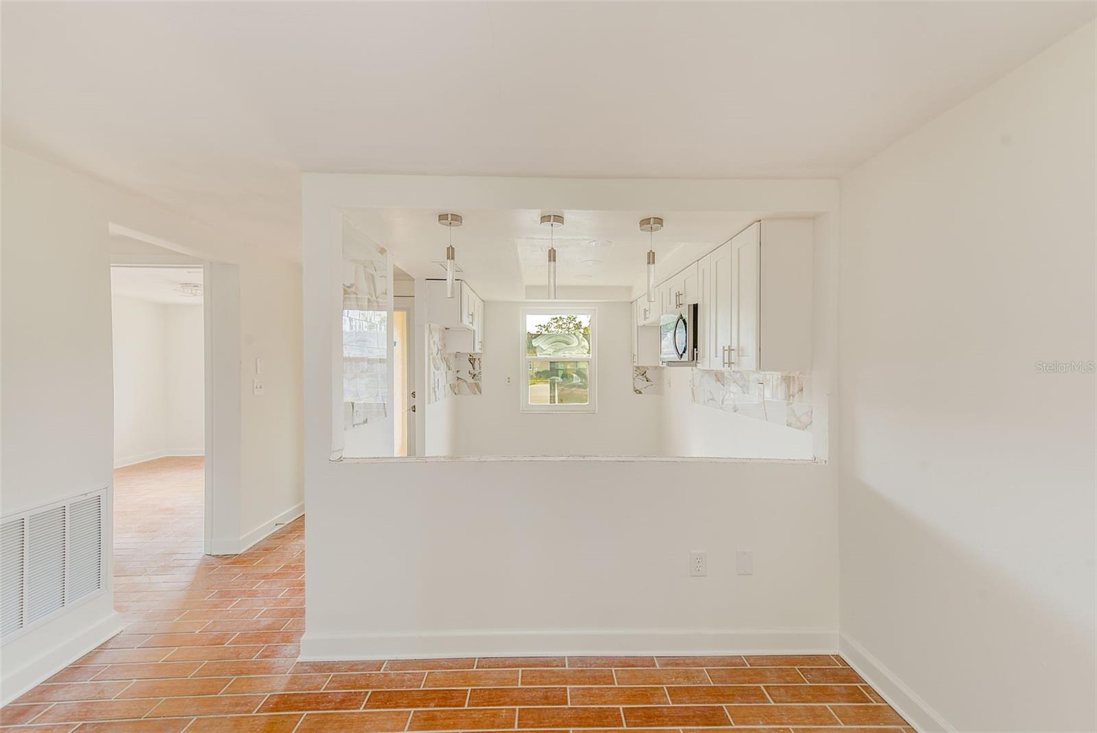 GARDENS BEACON SQUARE - Residential