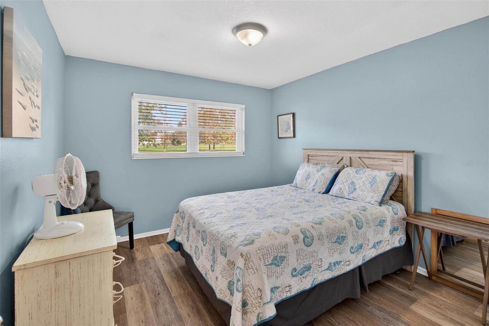 ON TOP OF THE WORLD - Residential