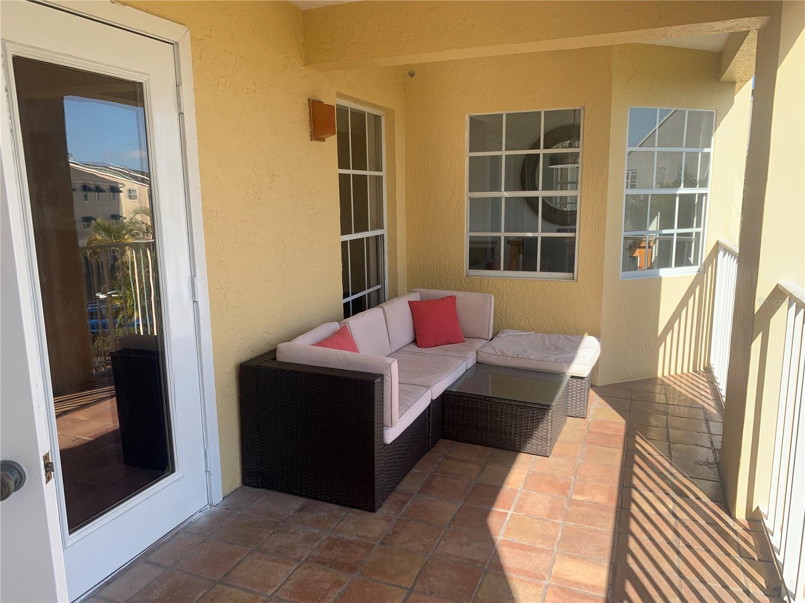 OLD ISLAND INN CONDO - Residential Lease