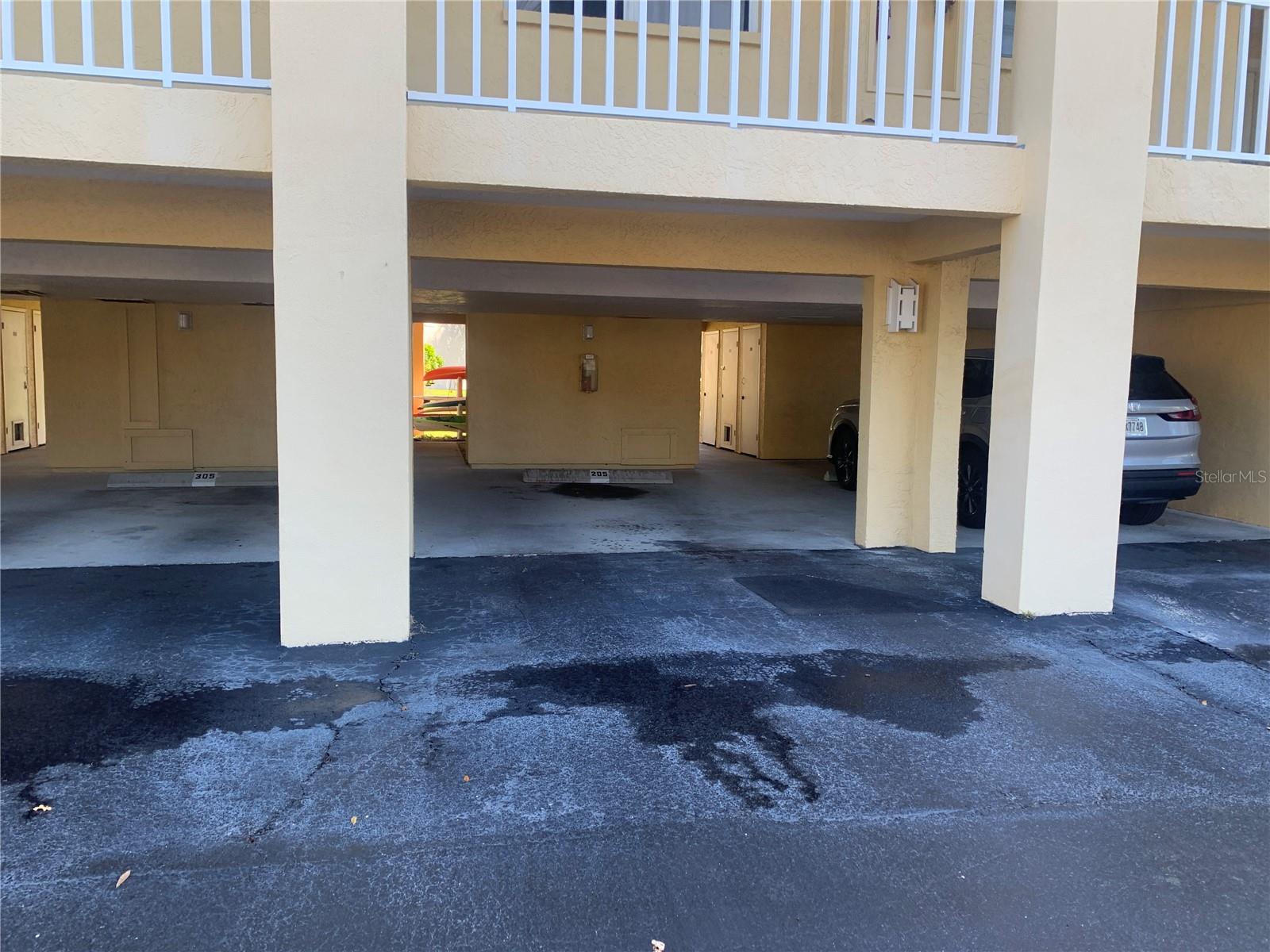 OLD ISLAND INN CONDO - Residential Lease