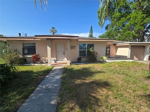 204 SHORE DRIVE W OLDSMAR FL 34677