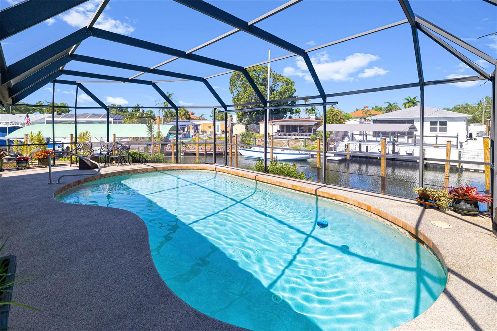 BAYSHORE GARDENS SEC 4 - Residential
