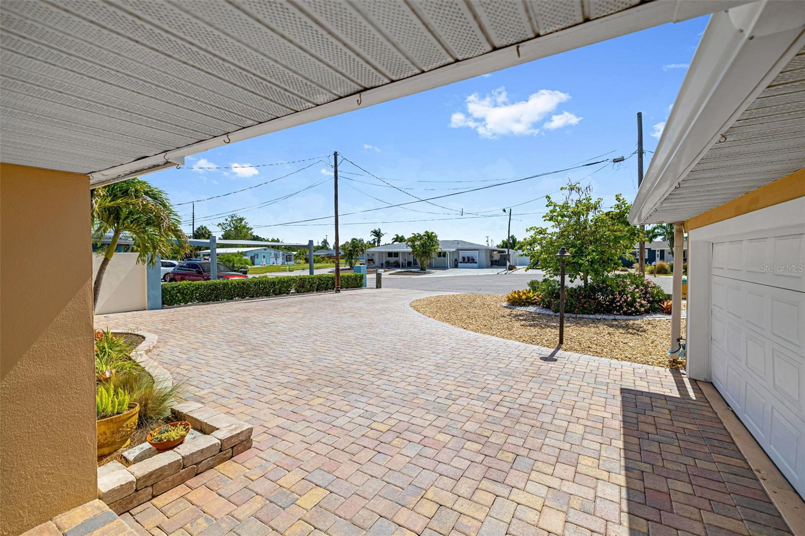 302 BRYN MAWR ISLAND