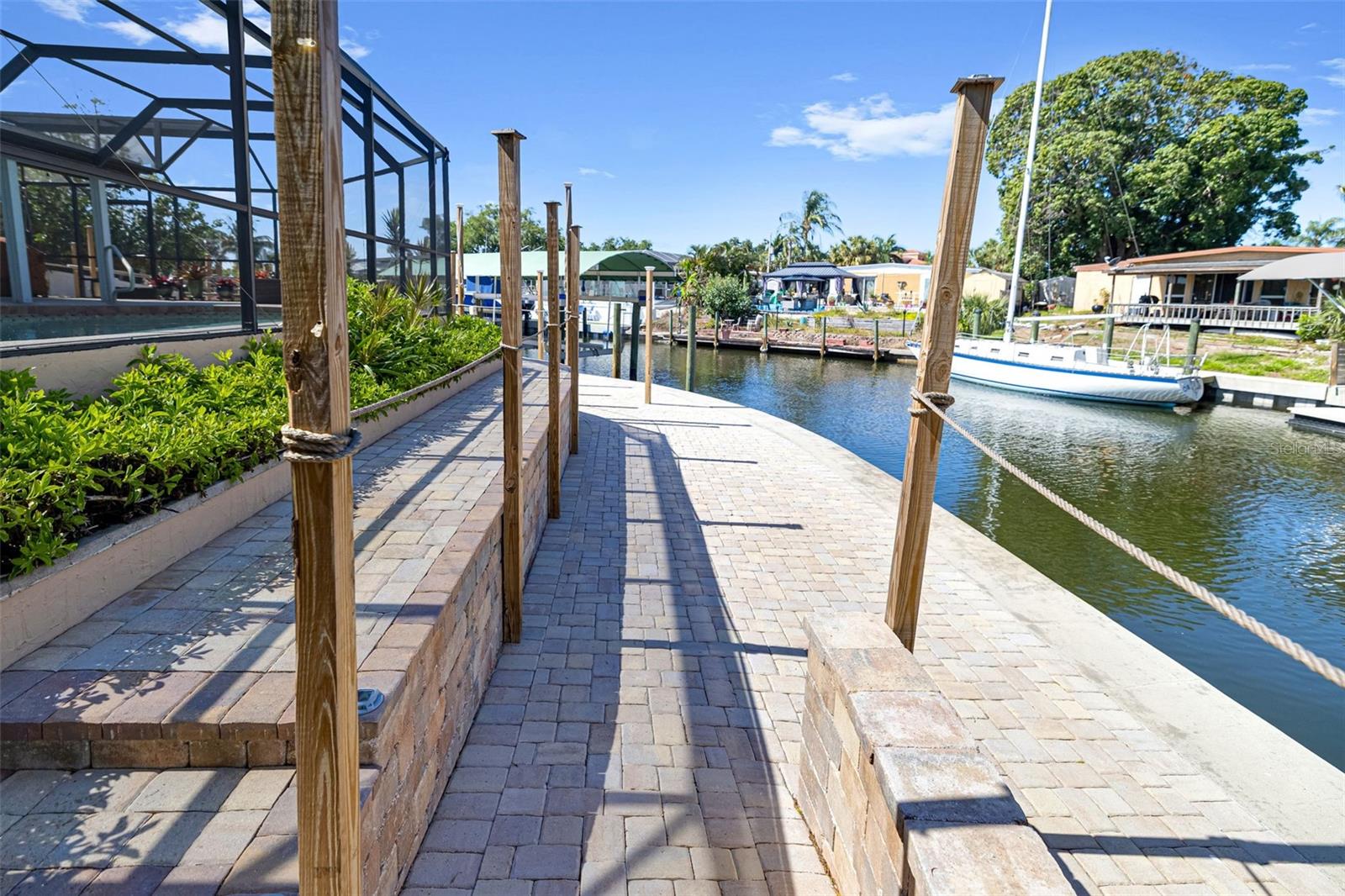 BAYSHORE GARDENS SEC 4 - Residential