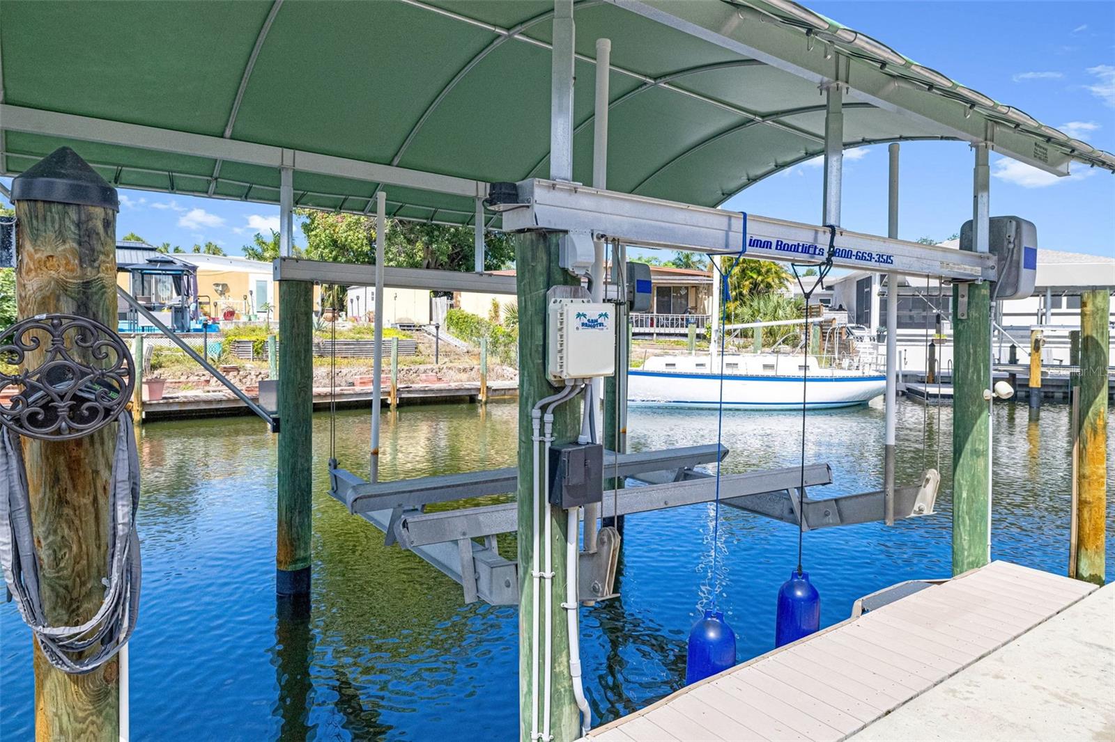 BAYSHORE GARDENS SEC 4 - Residential