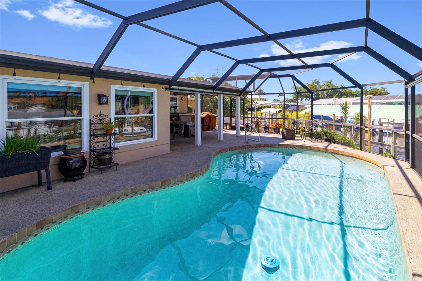 BAYSHORE GARDENS SEC 4 - Residential