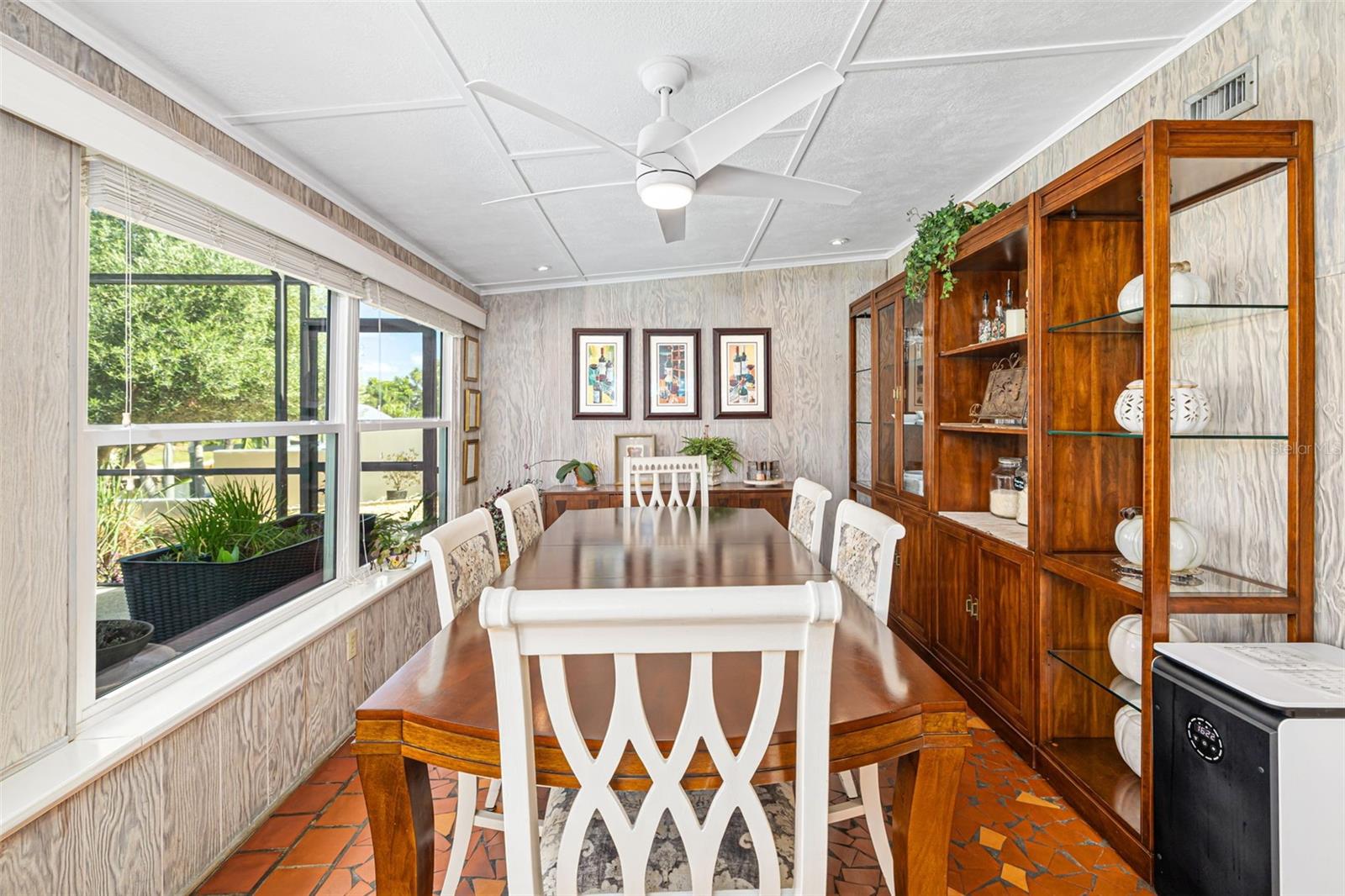 BAYSHORE GARDENS SEC 4 - Residential