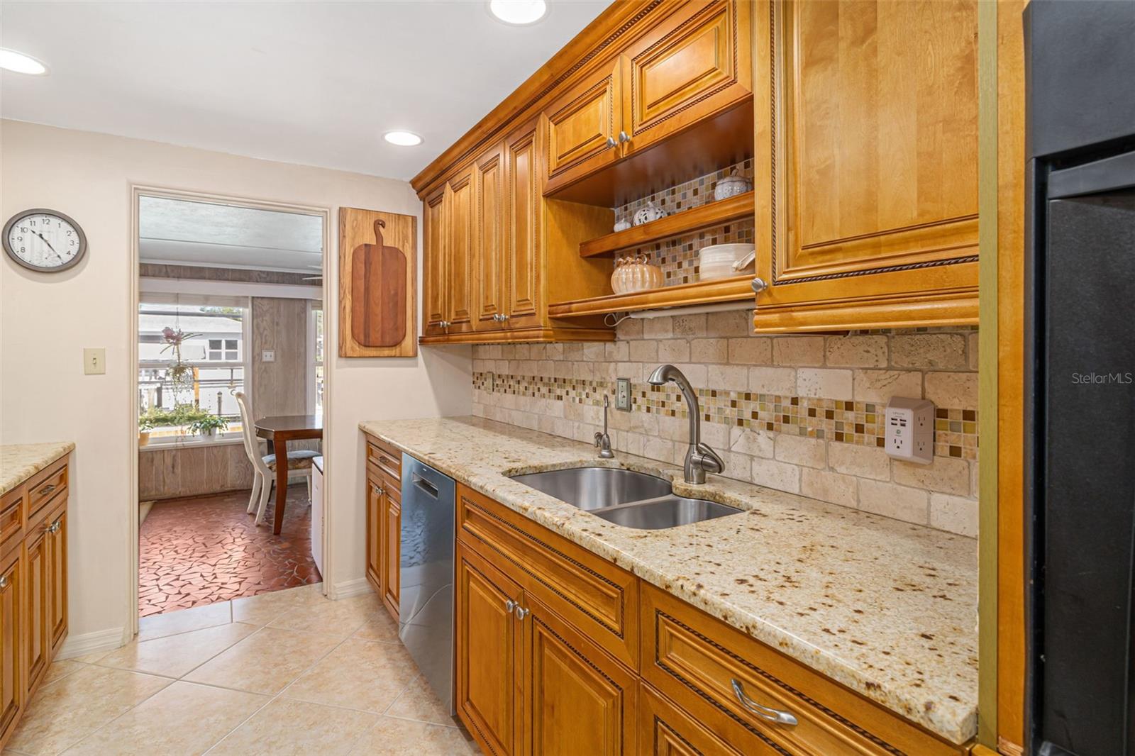 BAYSHORE GARDENS SEC 4 - Residential