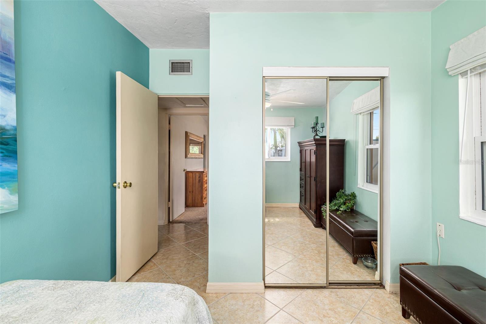 BAYSHORE GARDENS SEC 4 - Residential