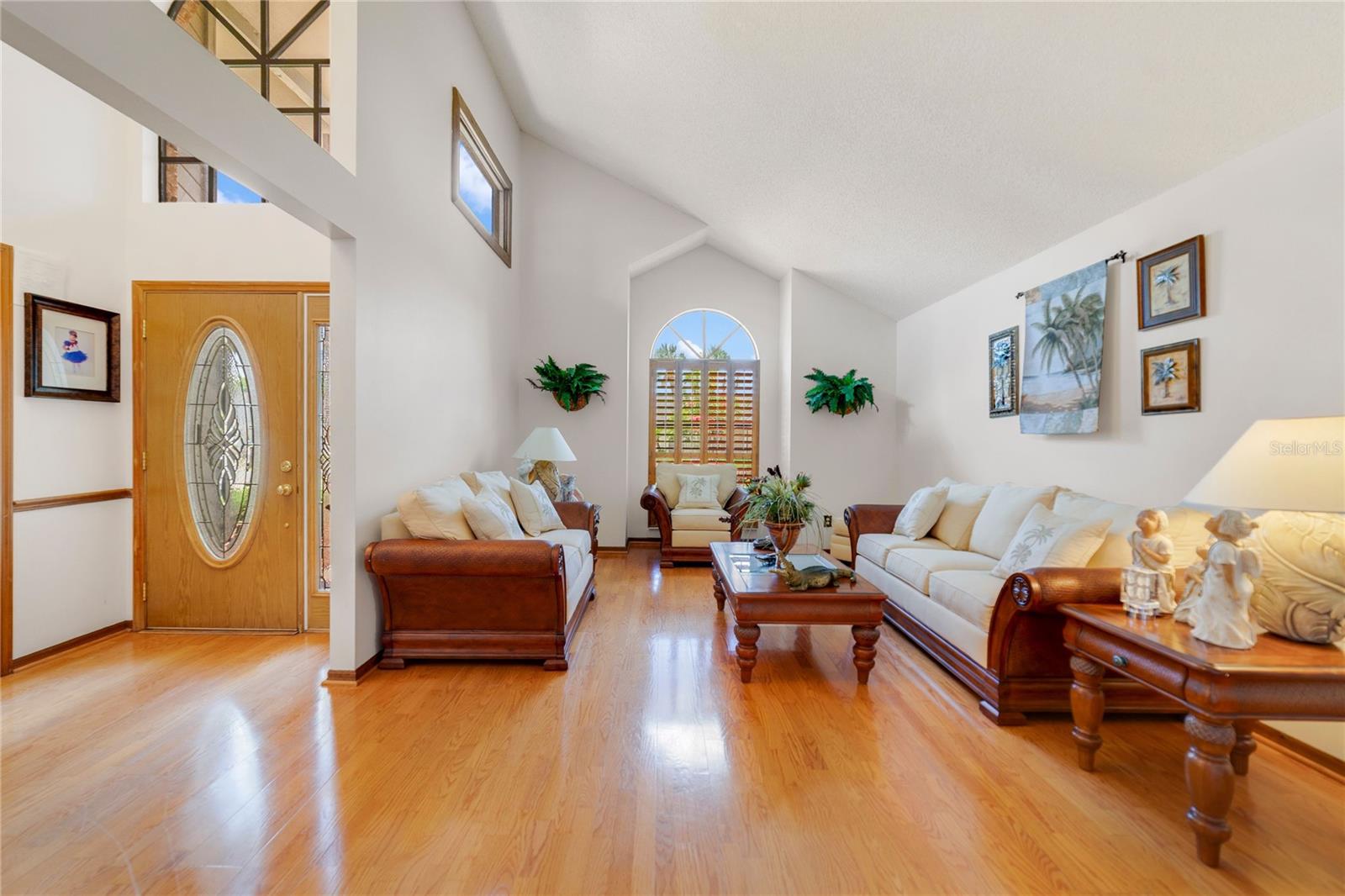 513 SABAL TRAIL CIRCLE