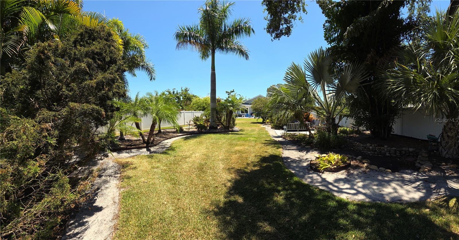 PINELLAS FARMS - Residential