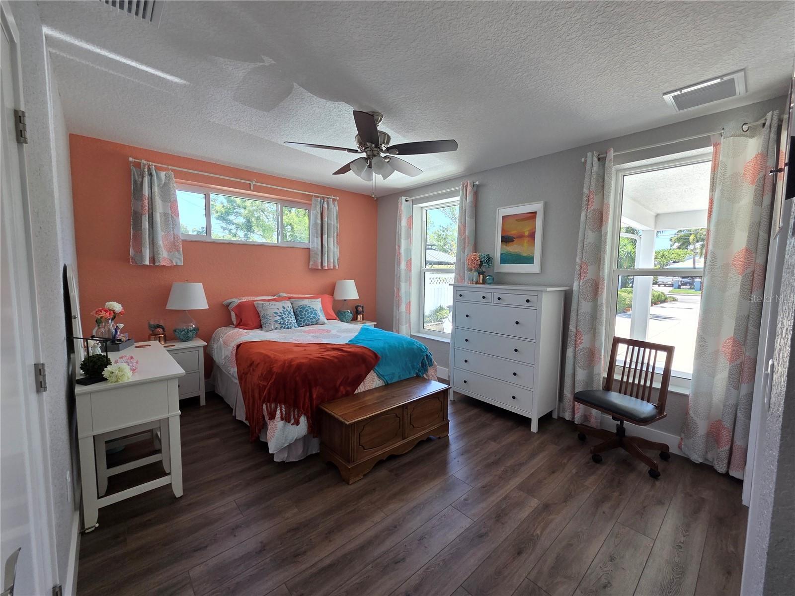 PINELLAS FARMS - Residential