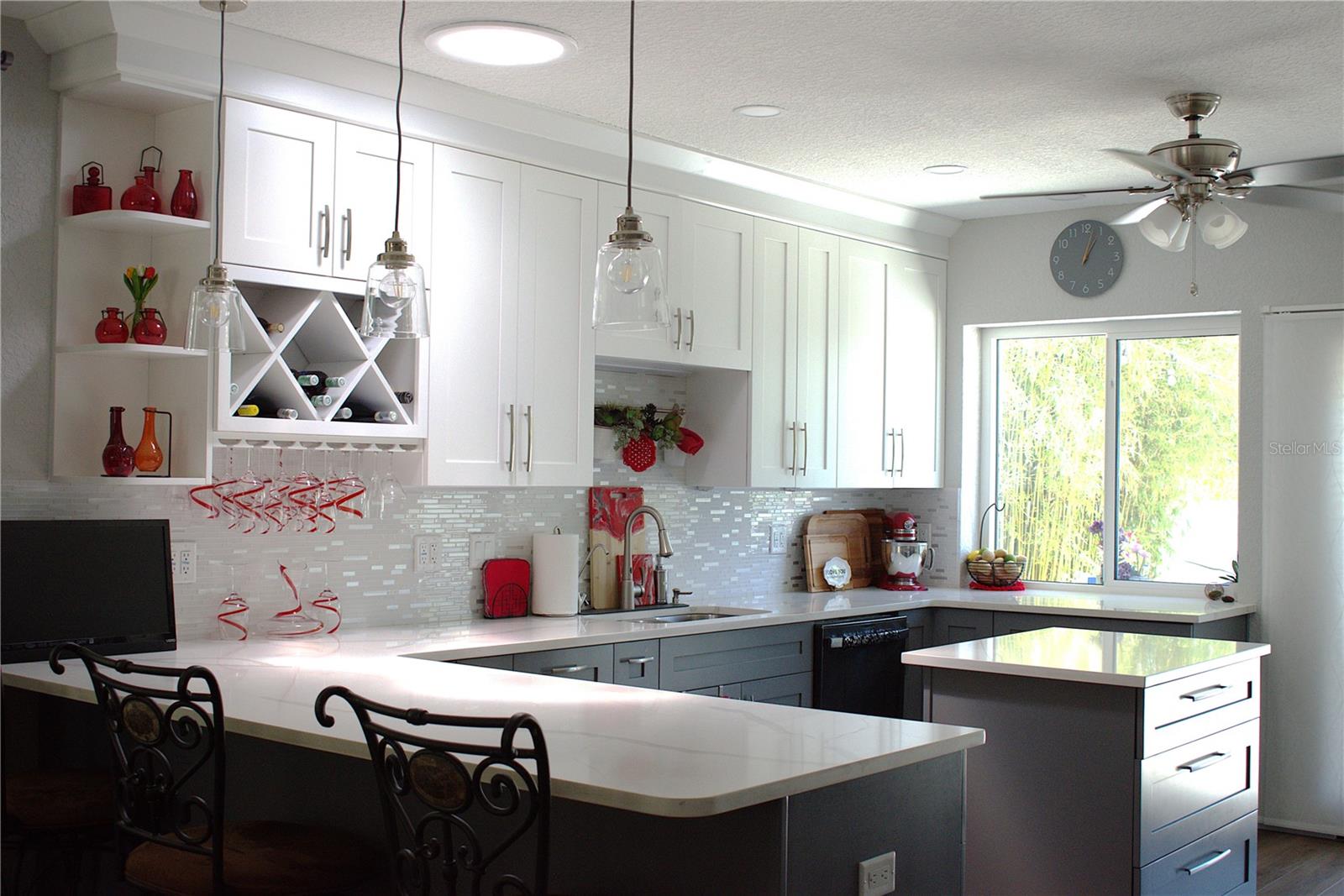 PINELLAS FARMS - Residential