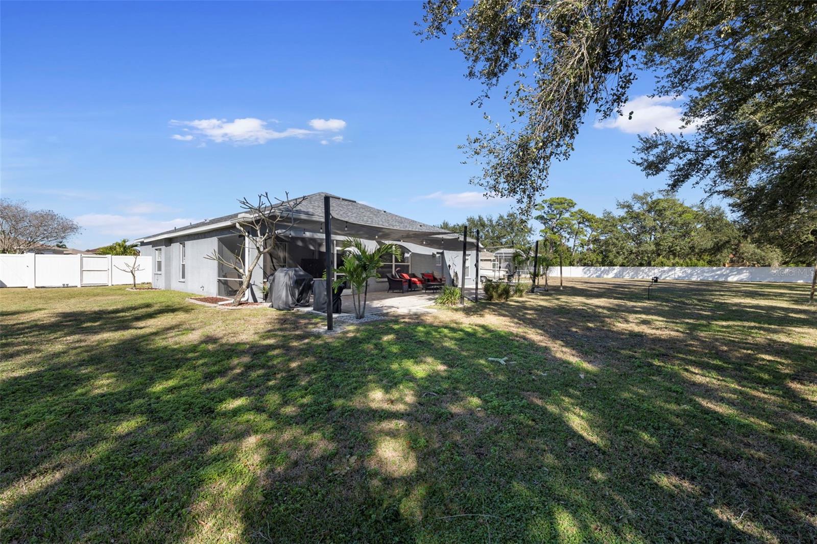 SABAL HARBOUR PH IV - Residential