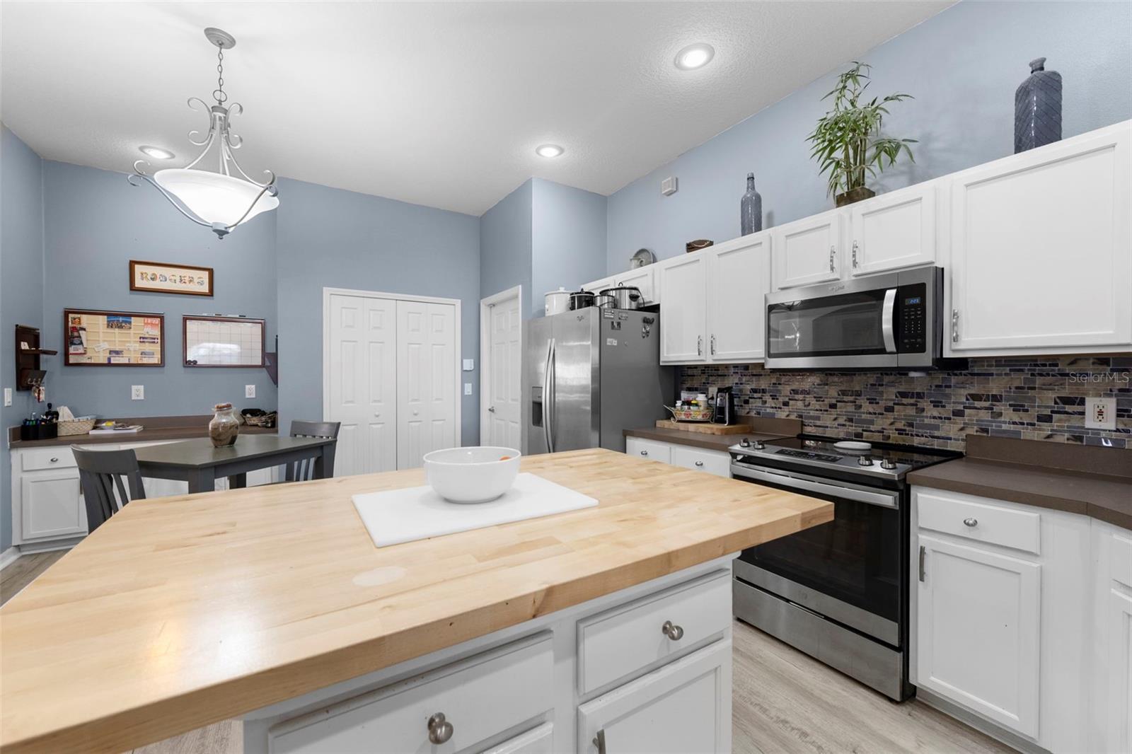 SABAL HARBOUR PH IV - Residential