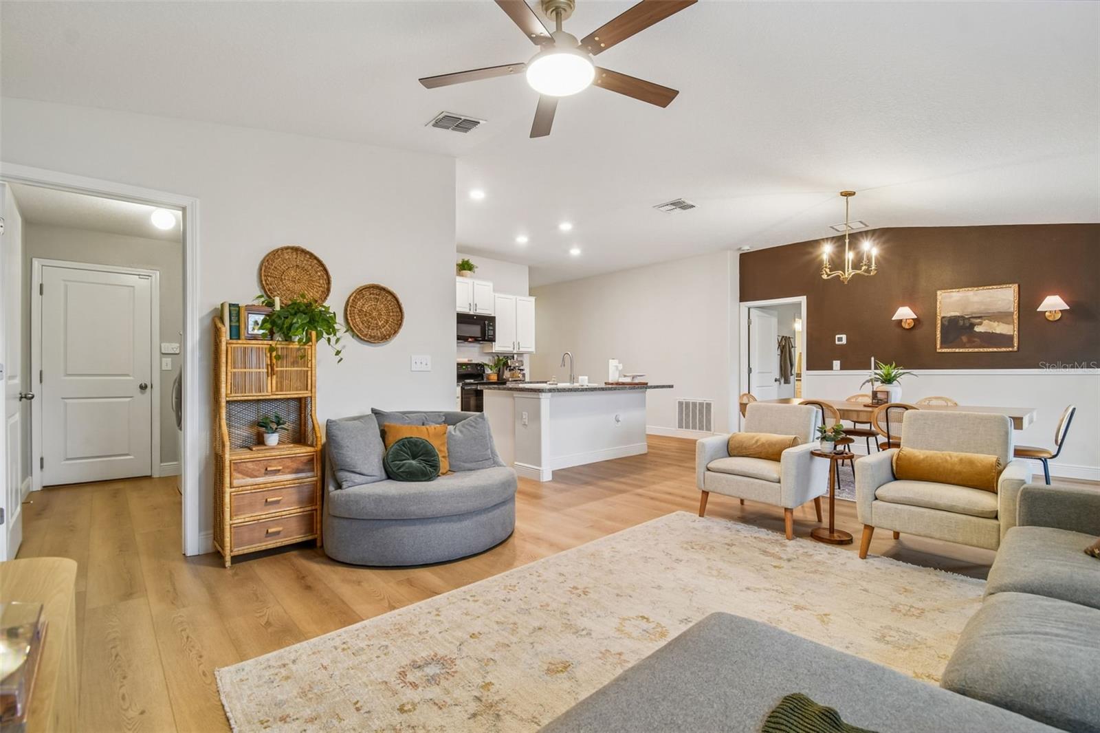 SUNSHINE VILLAGE PH 2 - Residential