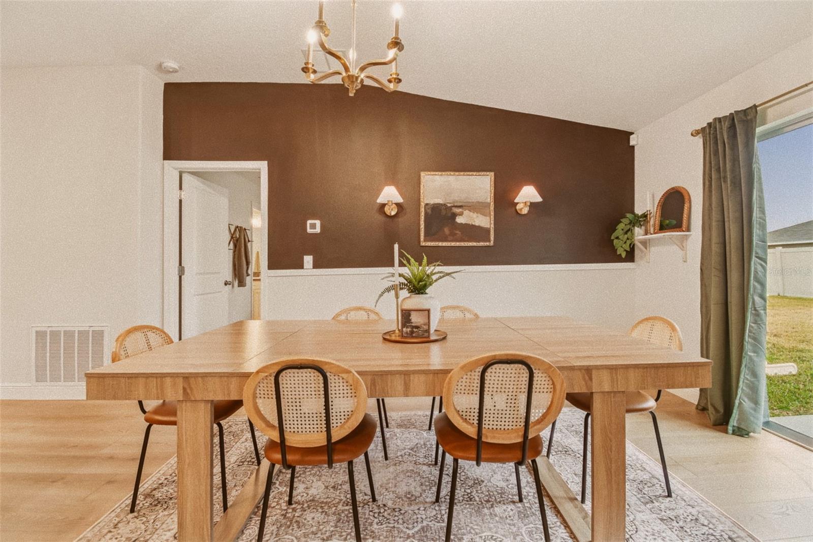 SUNSHINE VILLAGE PH 2 - Residential