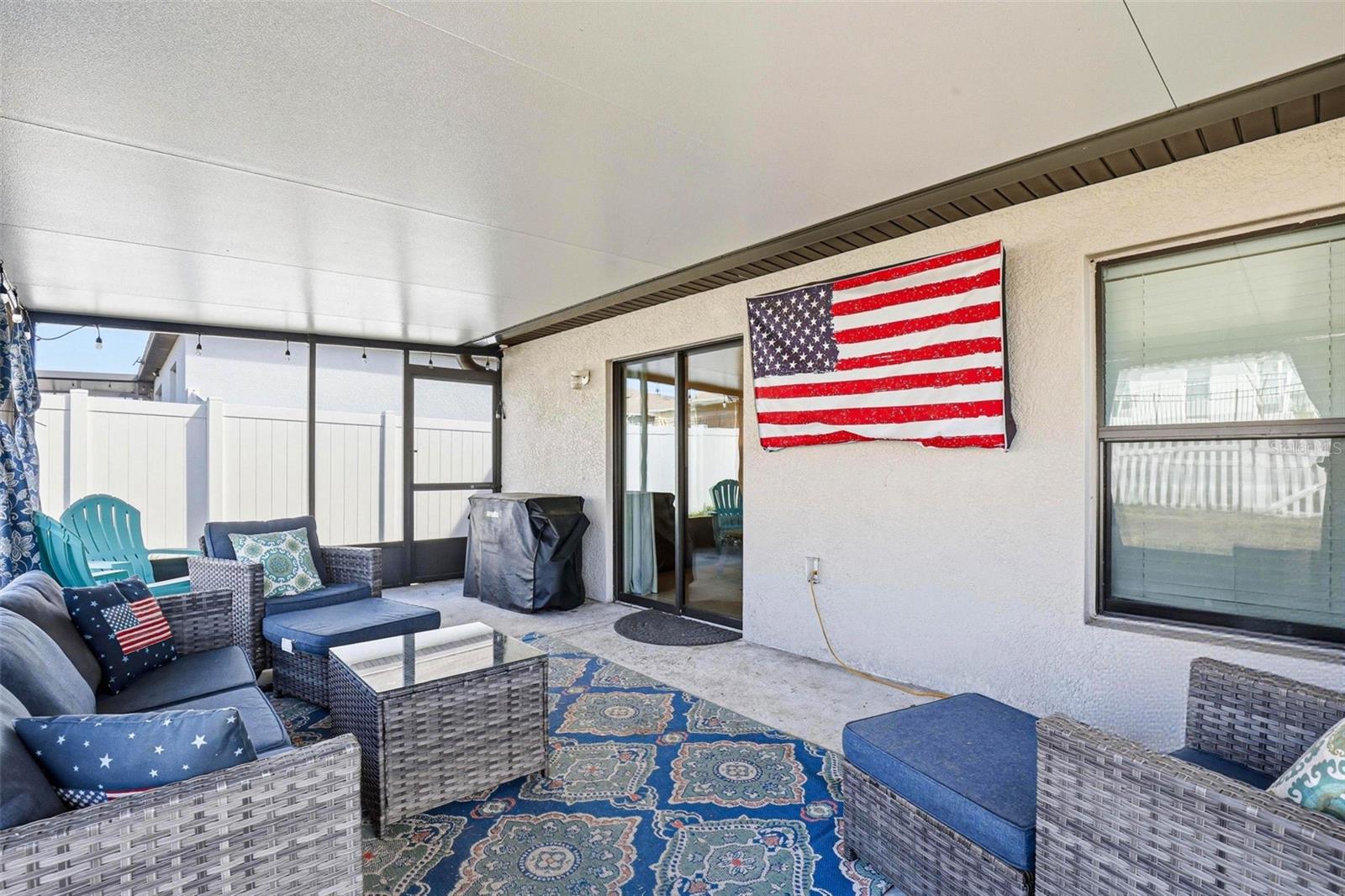 SILVERADO RANCH - Residential