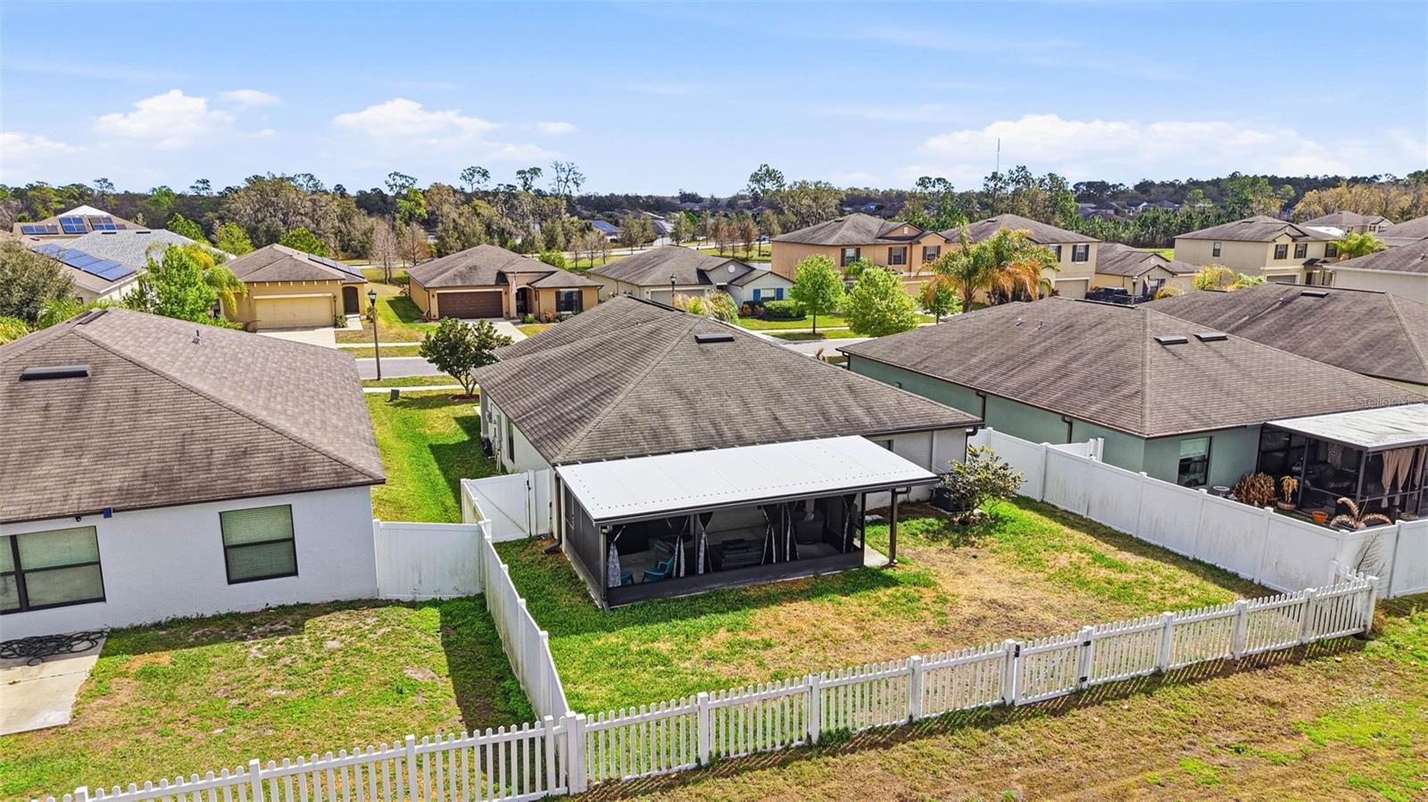 SILVERADO RANCH - Residential