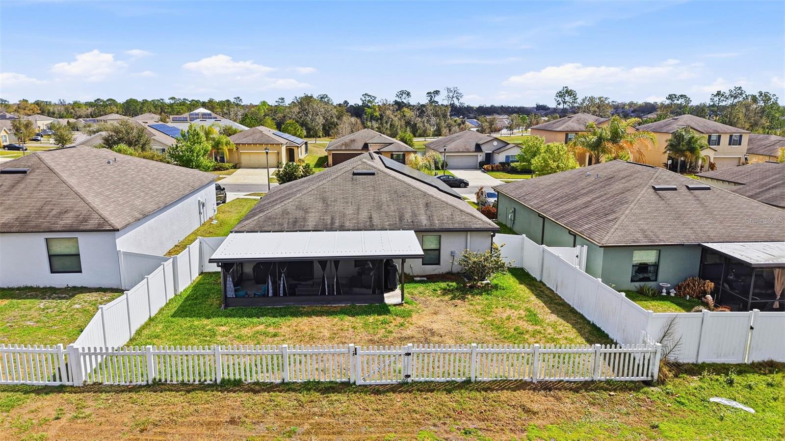 SILVERADO RANCH - Residential