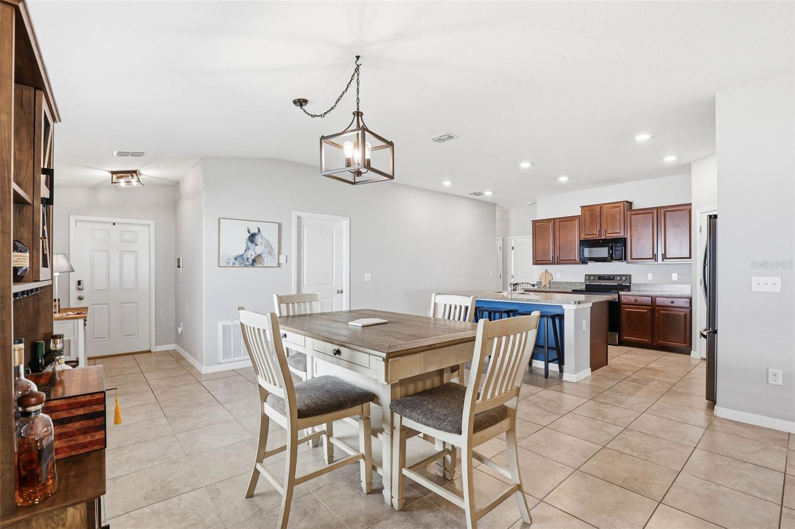 SILVERADO RANCH - Residential